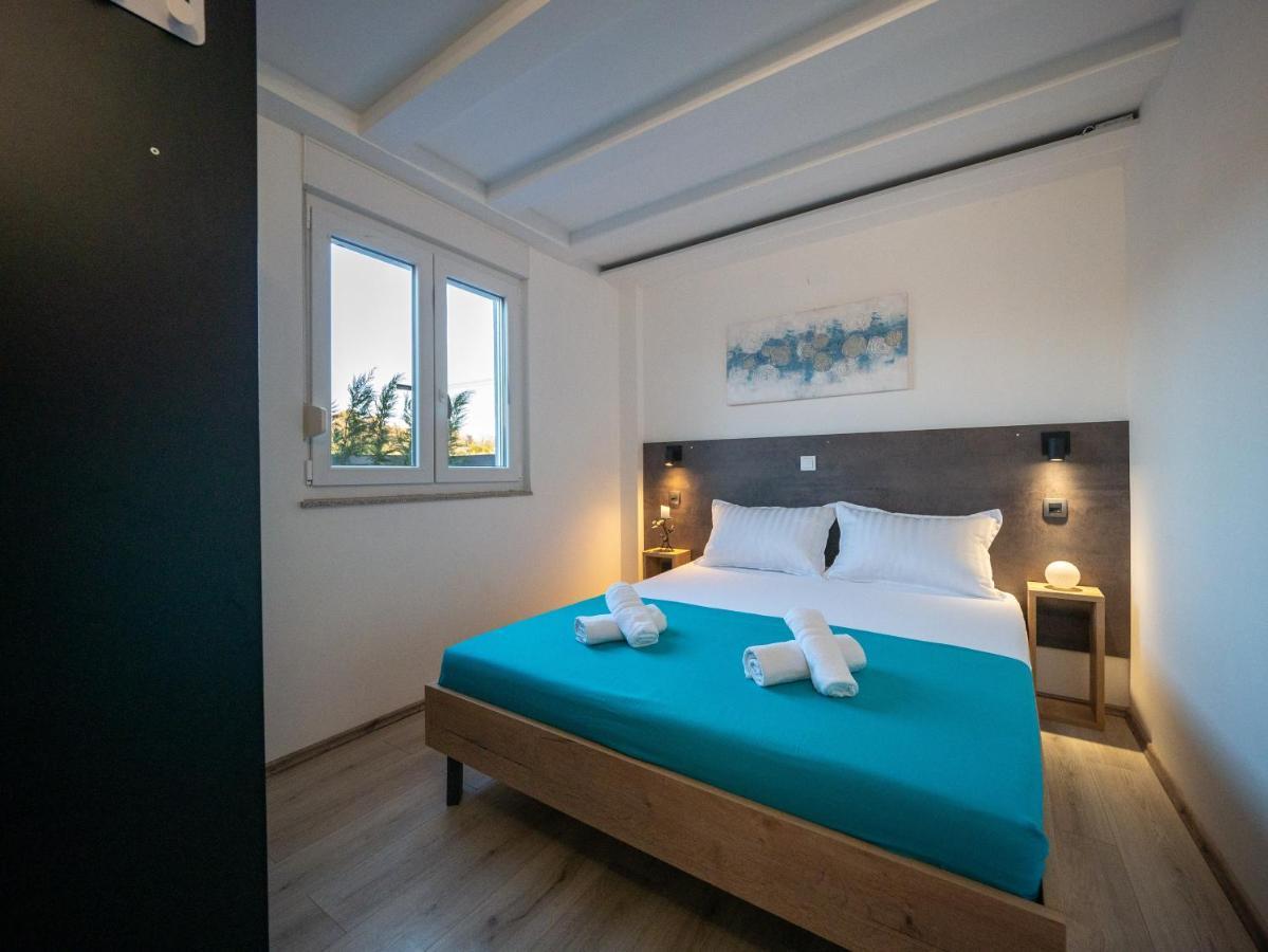 Villa Vinky Pula Extérieur photo
