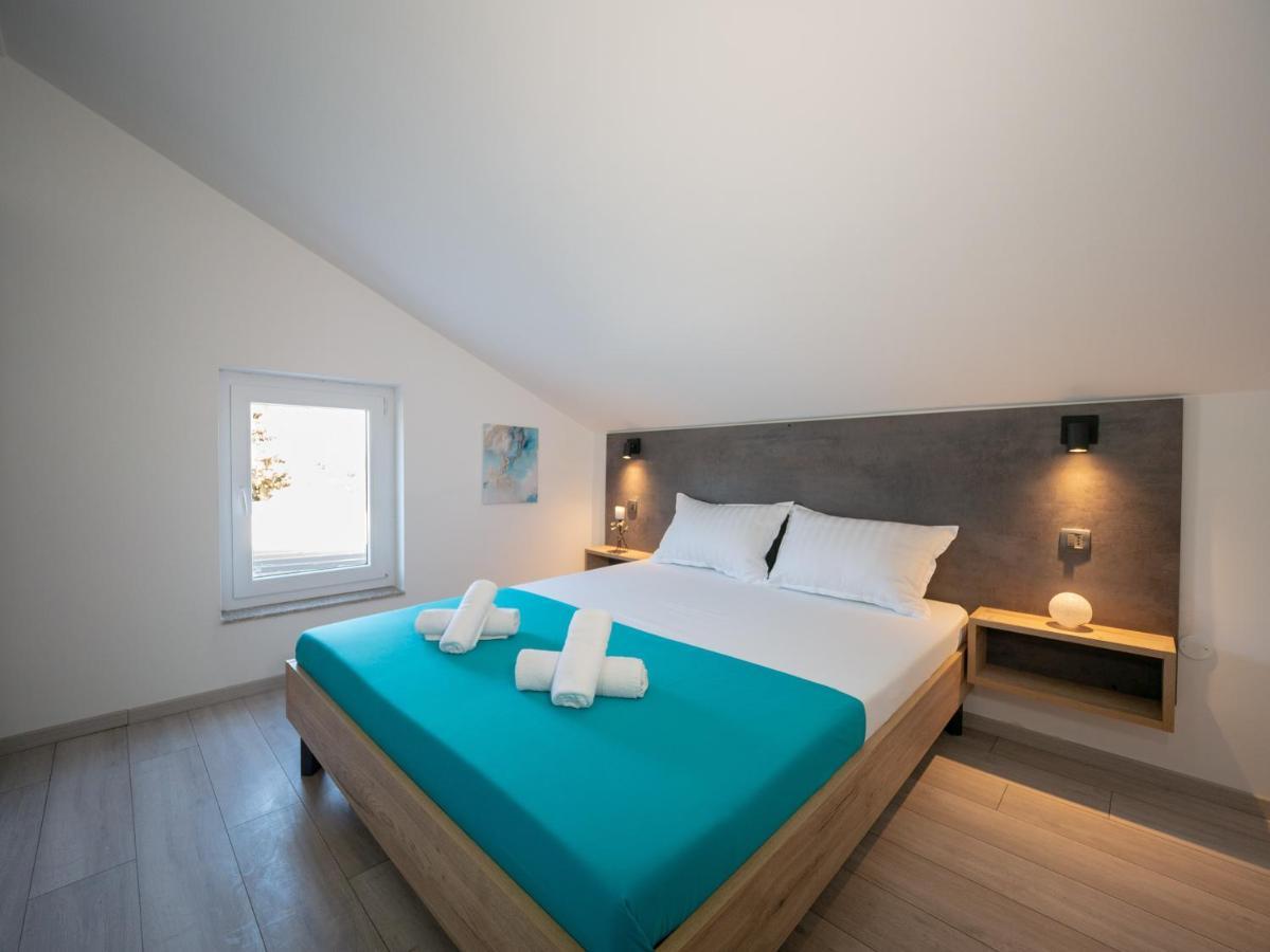 Villa Vinky Pula Extérieur photo