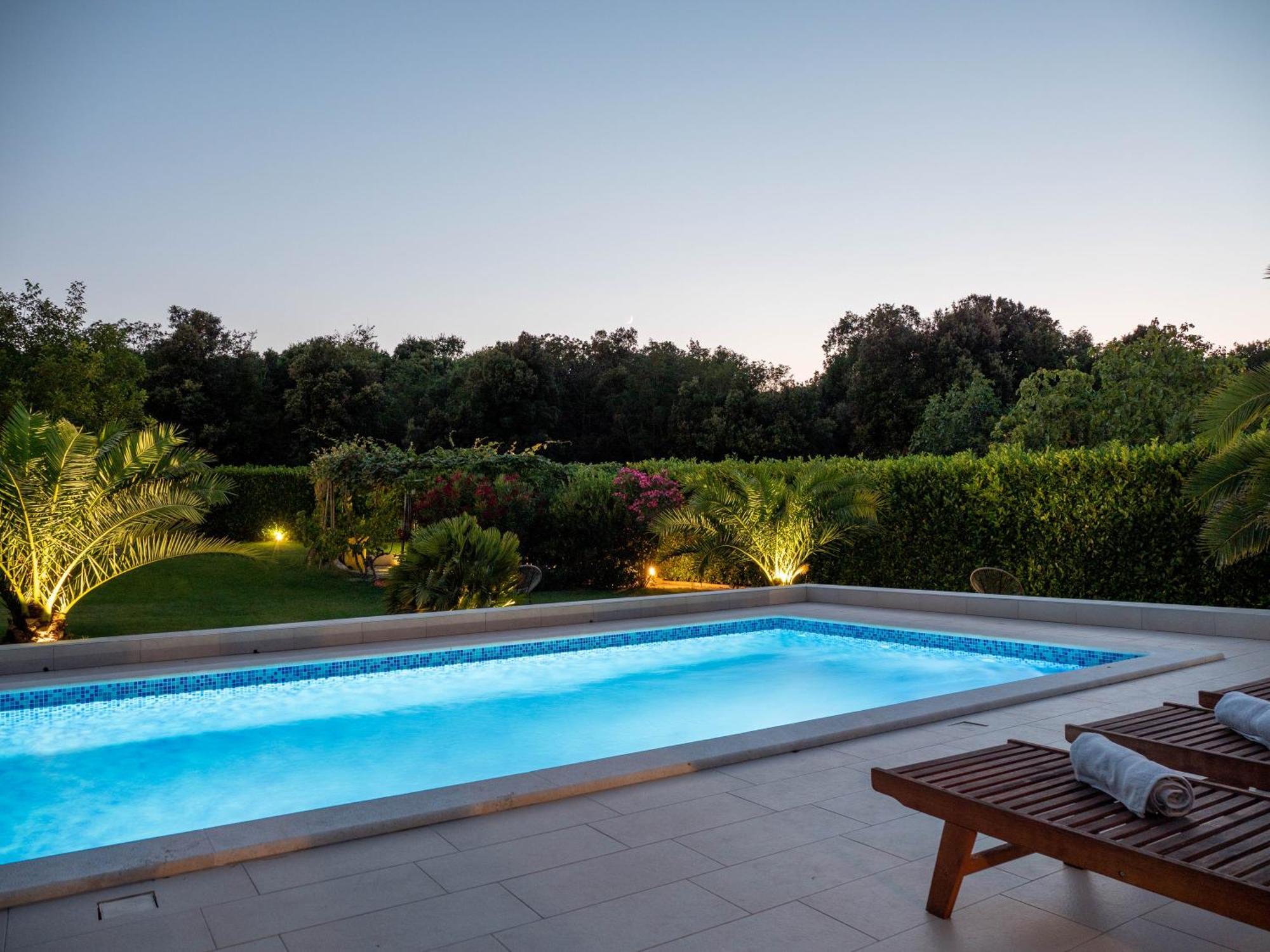 Villa Vinky Pula Extérieur photo