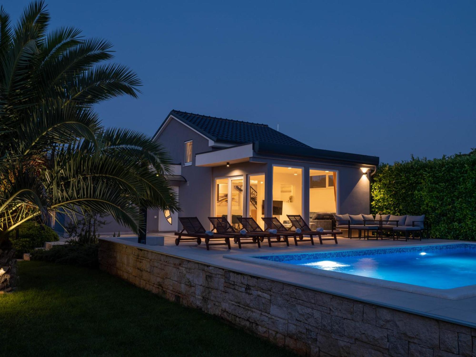 Villa Vinky Pula Extérieur photo